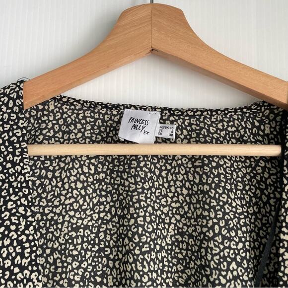 Princess Polly New Mood tie front top long sleeve black animal print size 6 - Picture 6 of 8